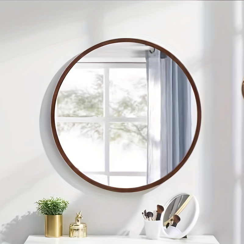 round mirror